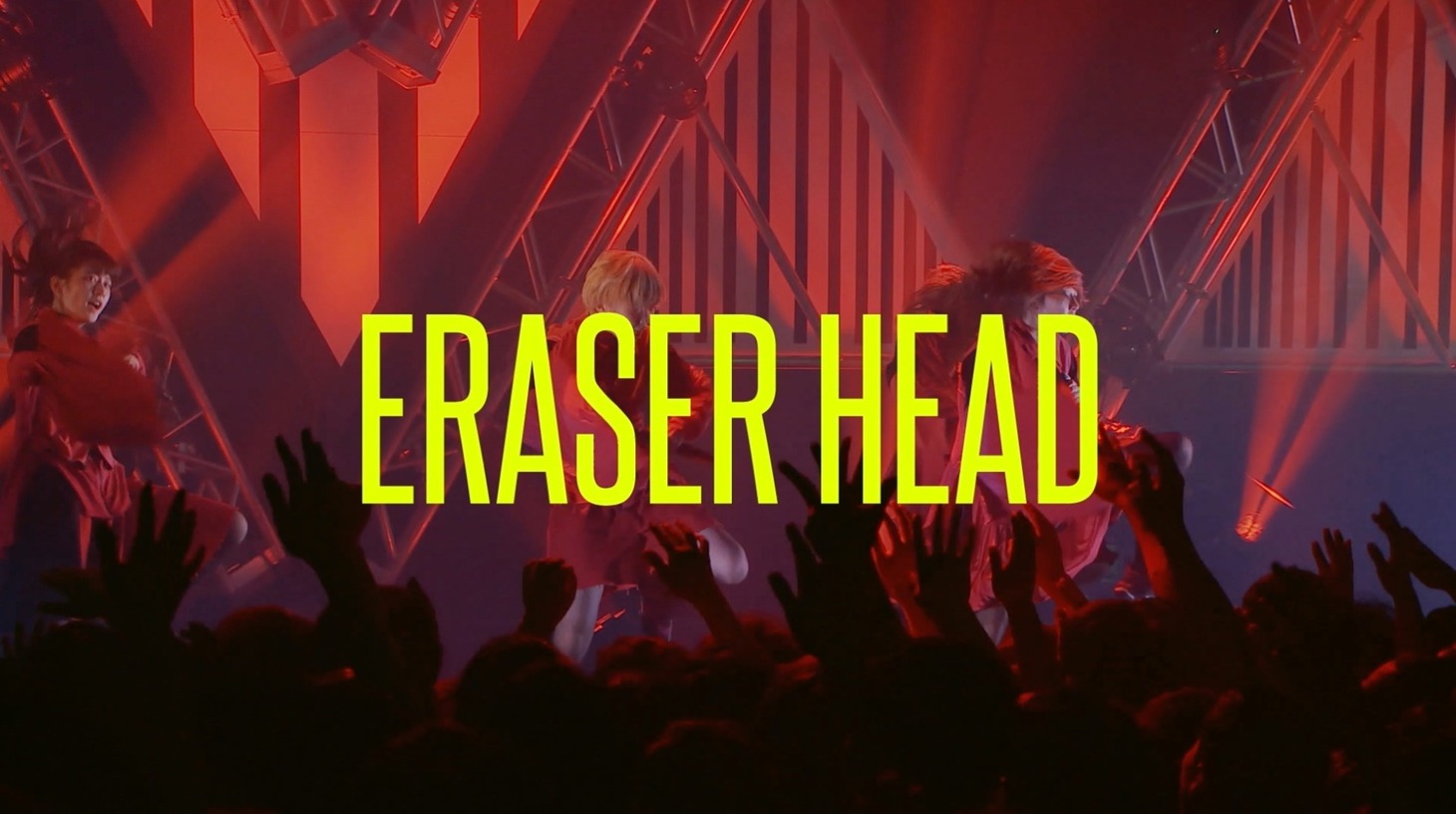 「NEW EMPiRE TOUR "EVOLUTiONS" [DiGEST MOViE]」のワンシーン。