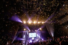 吉田山田「吉田山田10周年記念『大感謝祭』」の様子。（撮影：白石達也）