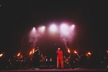 吉田山田「吉田山田10周年記念『大感謝祭』」の様子。（撮影：松本いづみ）