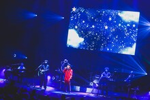 吉田山田「吉田山田10周年記念『大感謝祭』」の様子。（撮影：松本いづみ）