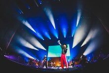 吉田山田「吉田山田10周年記念『大感謝祭』」の様子。（撮影：松本いづみ）