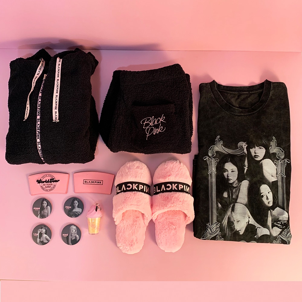 「BLACKPINK 2019-2020 WORLD TOUR IN YOUR AREA POPUP STORE」で発売されるグッズのラインナップ。