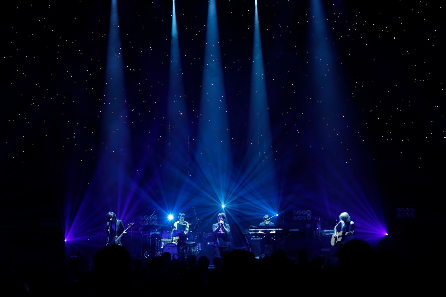 「10th Anniversary Show at Tokyo International Forum」より。（撮影：三吉ツカサ）