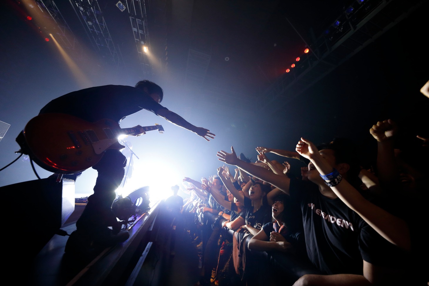 「Our Secret Spot Tour 2019『On the Show.』」より。（撮影：三吉ツカサ）