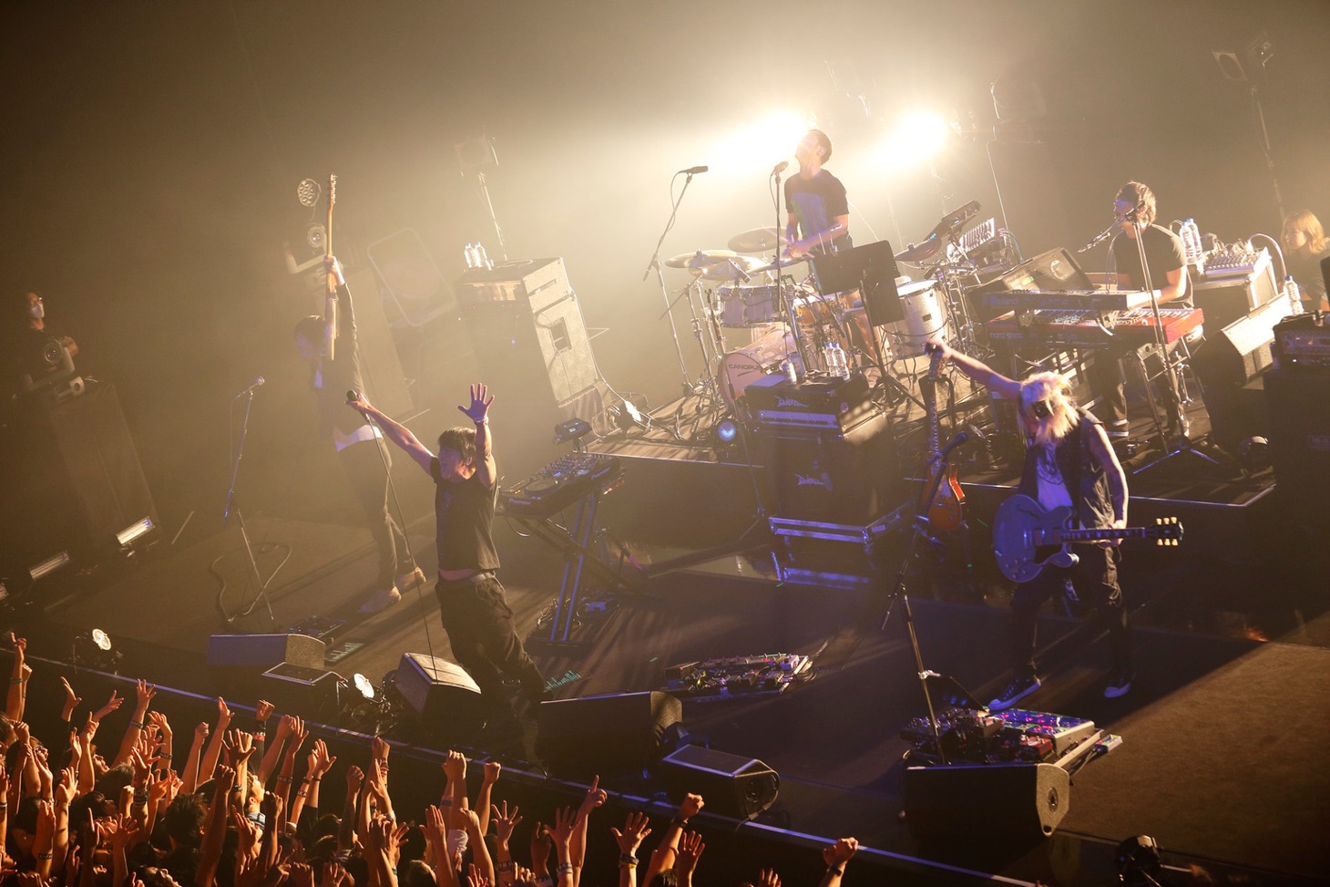 「Our Secret Spot Tour 2019『On the Show.』」より。（撮影：三吉ツカサ）