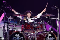 櫻川めぐ（Dr / Roselia）（写真提供：ブシロード）