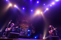 yonige（Photo by Masanori Fujikawa）