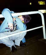 KANGOL「Faux Fur Casual」を着用したFukase。