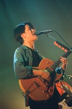 角舘健悟（Vo, G）（Photo by Naruki Yamaguchi）