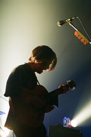 角舘健悟（Vo, G）（Photo by Naruki Yamaguchi）