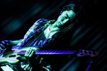 Kaoru Nakazawa（B）（渡邉一生［SLOT PHOTOGRAPHIC］）