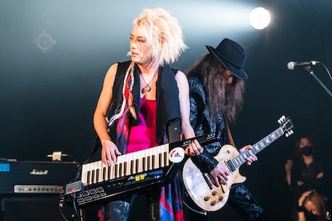 左からDIE（Key）、PATA（G）。