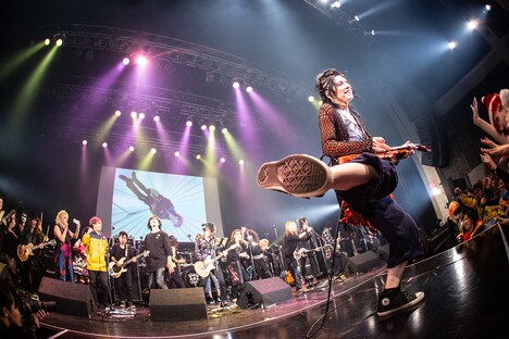 「hide Birthday Party 2019」hideセッションの様子。