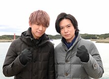 左から小山慶一郎、加藤シゲアキ。 (c)TBS