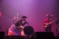 今年開催された「HALL LOTTA LOVE ～ホールに溢れる愛を～」の模様。（撮影：仁礼博）