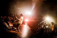 リーガルリリー「リーガルリリーpresents『羽化する』」東京・LIQUIDROOM公演の様子。（撮影：森好弘）