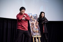 「ジュマンジ／ネクスト・レベル」初日舞台挨拶に登場した岡崎体育、ファーストサマーウイカ。