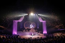 リョウク（SUPER JUNIOR）のソロライブの様子。