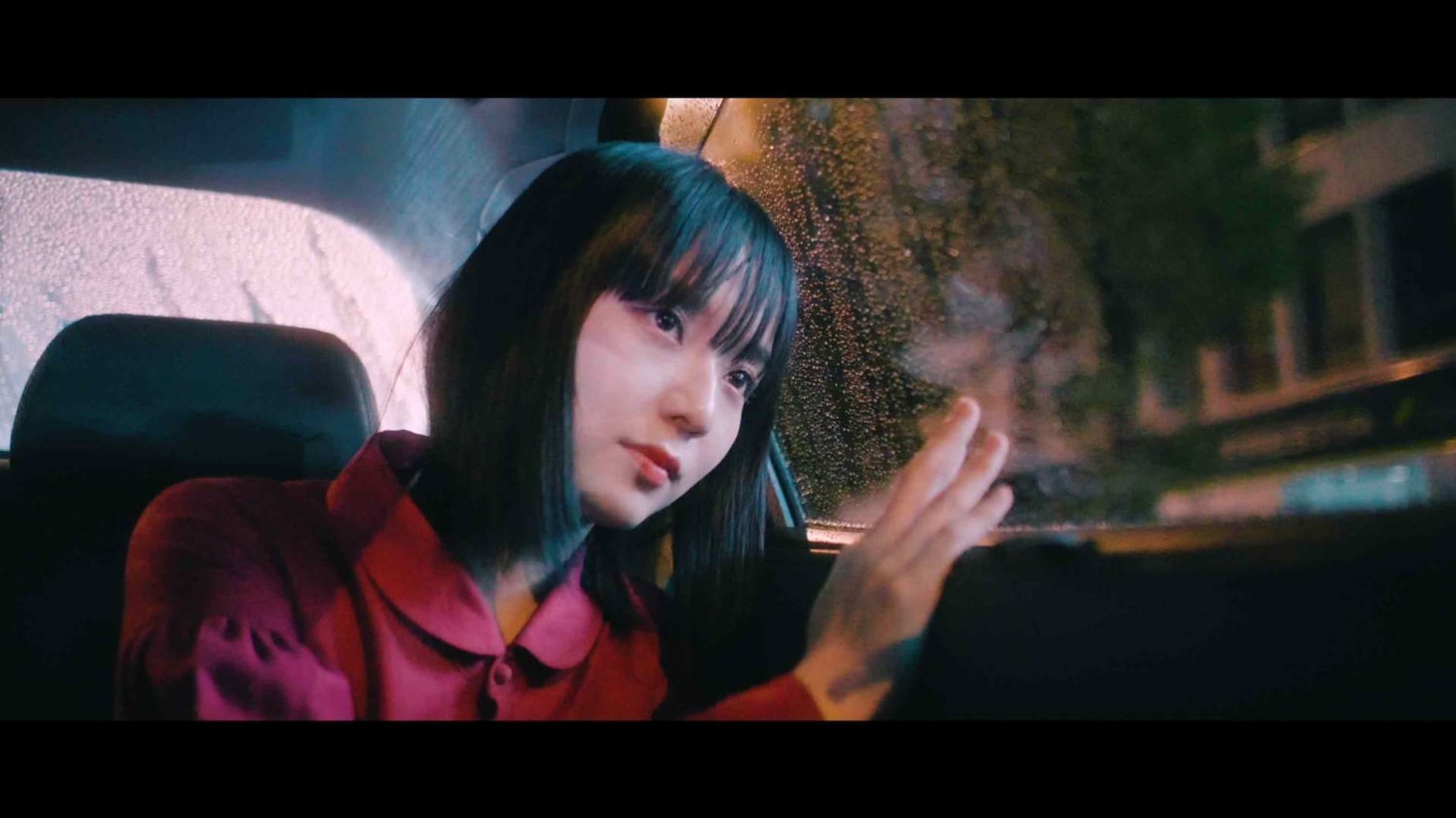 MIGMA SHELTER「TOKYO SQUARE」ミュージックビデオより。