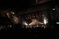 鶯籠「梨 2019 vol.2」の様子。（撮影：斉藤明）