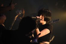 鶯籠「梨 2019 vol.2」の様子。（撮影：斉藤明）