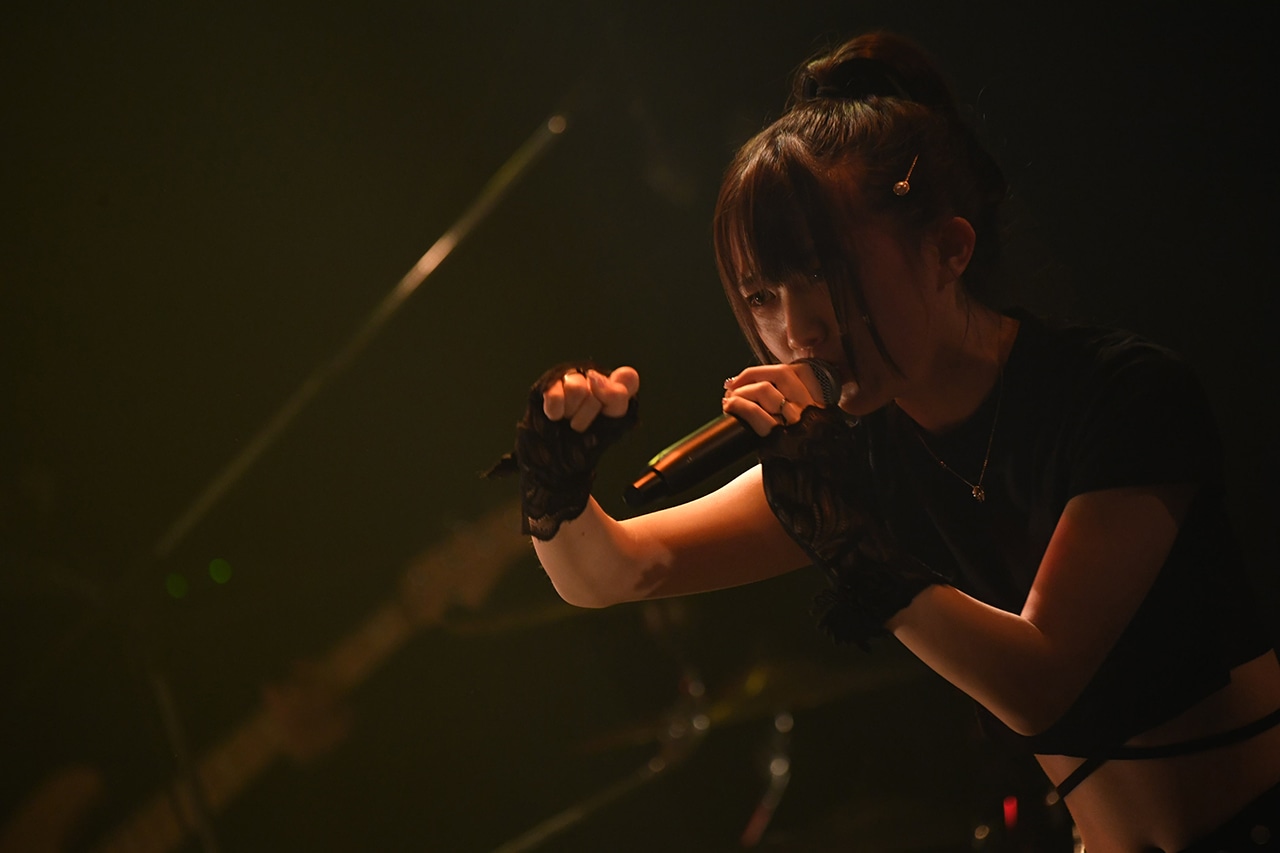 鶯籠「梨 2019 vol.2」の様子。（撮影：斉藤明）