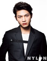 「NYLON JAPAN」2月号より、板垣瑞生（M!LK）。