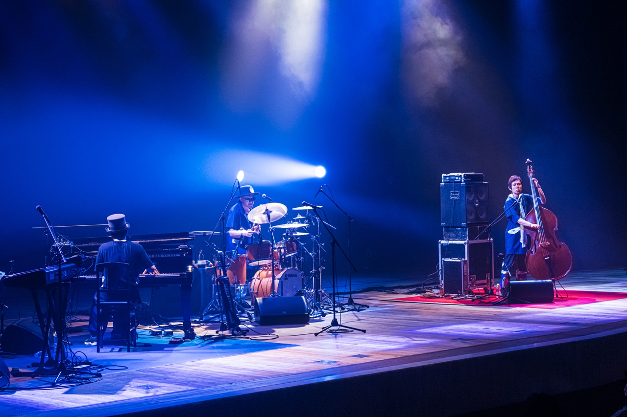 「H ZETTRIO TOUR 2019 -気分上々-」東京・たましんRISURUホール公演の様子。（Photo by Yuta Ito）