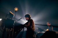 荒木正比呂（Key）（撮影：川島悠輝）