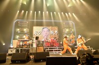 ユニコーン（撮影：三浦憲治 / チームライトサム）