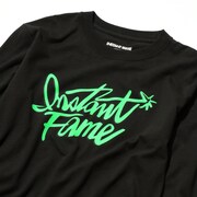 グラフィティーロゴ ロングスリーブTシャツ