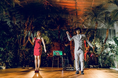 アーバンギャルド「言葉売り」ミュージックビデオより。