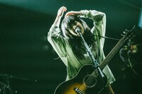 「AIMYON TOUR 2019 -SIXTH SENSE STORY-」神奈川・横浜アリーナ公演の様子。（撮影：永峰拓也）