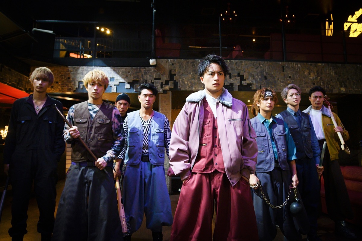 日本テレビ「貴族誕生 -PRINCE OF LEGEND-」第5話より、全日土木の面々。(c)2020「PRINCE OF LEGEND」製作委員会