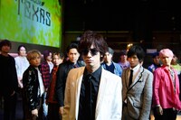 日本テレビ「貴族誕生 -PRINCE OF LEGEND-」第5話より、クラブ・テキサスの面々。(c)2020「PRINCE OF LEGEND」製作委員会