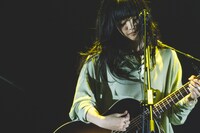 「AIMYON TOUR 2019 -SIXTH SENSE STORY-」神奈川・横浜アリーナ公演の様子。（撮影：鈴木友莉）