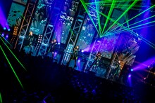 「EMPiRE'S GREAT ESCAPE TOUR」Zepp DiverCity TOKYO公演の様子。