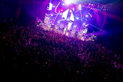 「EMPiRE'S GREAT ESCAPE TOUR」Zepp DiverCity TOKYO公演の様子。