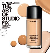 「スタジオ フィックス フルイッド SPF15」