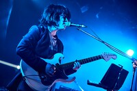 尾崎雄貴（Vo, G）（撮影：鳥居洋介）