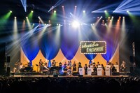 「ohashiTrio & THE PRETAPORTERS YEAR END PARTY LIVE 2019」東京・Bunkamuraオーチャードホール公演の様子。（撮影：勝永裕介）