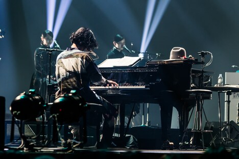 「ohashiTrio & THE PRETAPORTERS YEAR END PARTY LIVE 2019」東京・Bunkamuraオーチャードホール公演の様子。（撮影：勝永裕介）