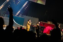 ゲスの極み乙女。「東阪ONEMAN TOUR 2019『変人大集合』」大阪・フェスティバルホール公演の模様。（撮影：渡邉一生）