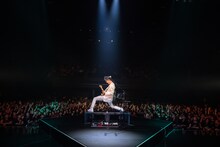 MIYAVI「"NO SLEEP TILL TOKYO" World Tour 2019 JAPAN」大阪・Zepp Osaka Bayside公演の様子。