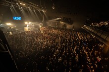 MIYAVI「"NO SLEEP TILL TOKYO" World Tour 2019 JAPAN」大阪・Zepp Osaka Bayside公演の様子。