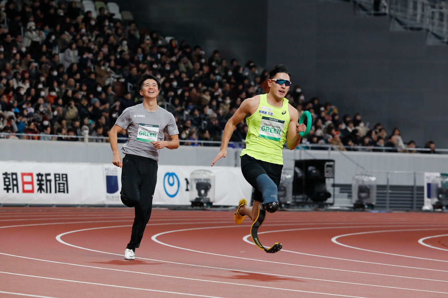 「国立競技場オープニングイベント ～HELLO, OUR STADIUM～」の「ONE RACE」の様子。（写真提供：JSC）