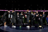 「国立競技場オープニングイベント ～HELLO, OUR STADIUM～」の「ONE RACE」を終えたアスリートたち。（写真提供：JSC）