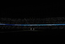 「栄光の架橋」を歌うゆず。（写真提供：JSC）