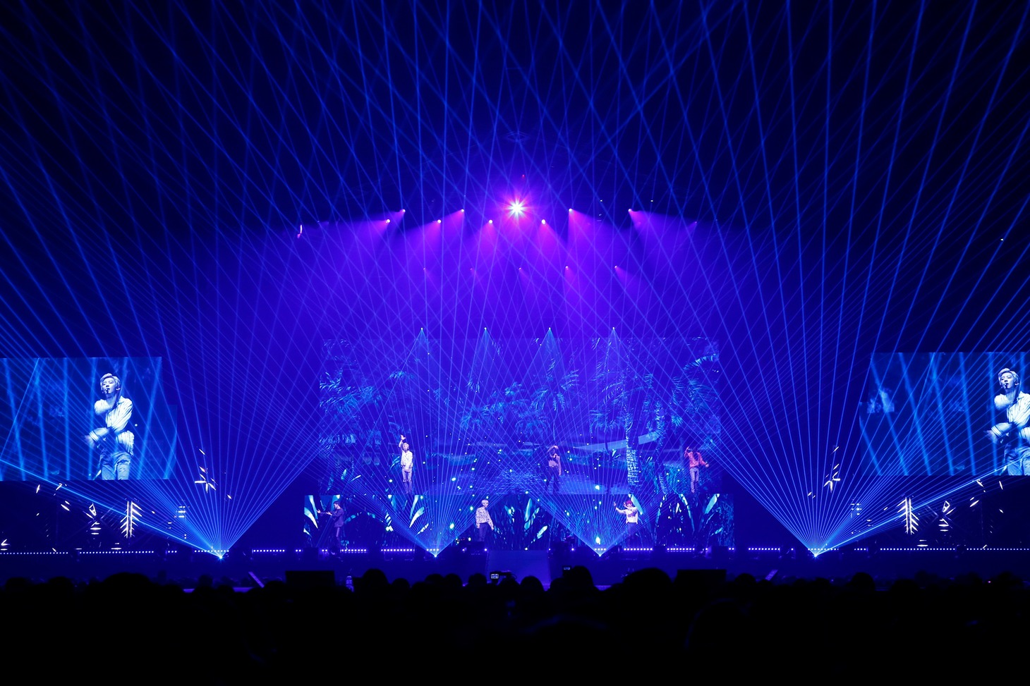 EXO