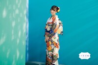 「小坂菜緒 - Kosaka Nao - 振袖」ビジュアル